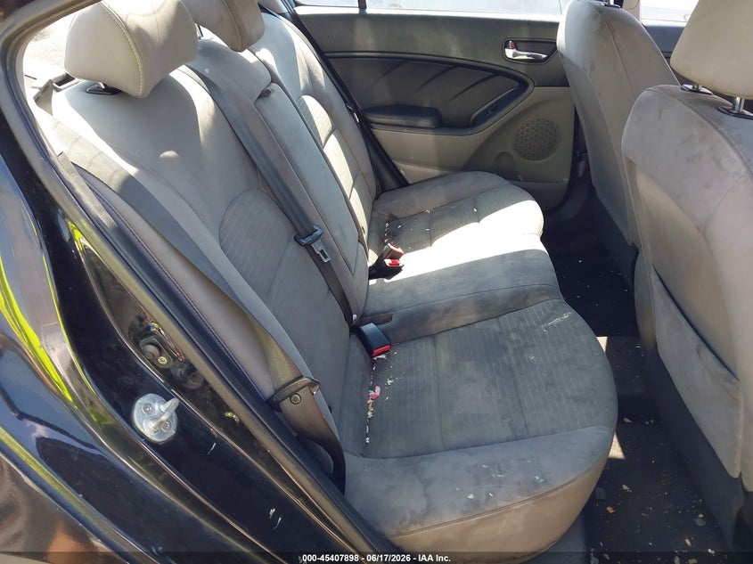 2014 Kia Forte VIN KNAFX4A67E5188667 IAAI salvage auction — NORMAL WEAR, Clear (Virginia), sold $550 on 2026-07-15 (photo 8)