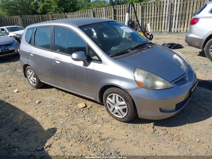 2008 Honda Fit VIN JHMGD384X8S069403 IAAI salvage auction — NORMAL WEAR, Clear (Virginia), sold $475 on 2026-07-06 (photo 1)