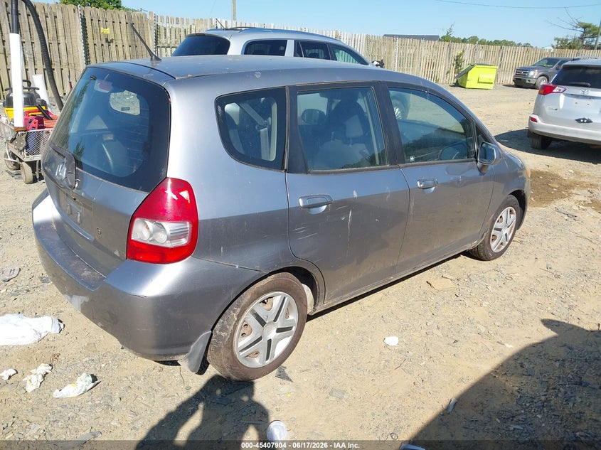 2008 Honda Fit VIN JHMGD384X8S069403 IAAI salvage auction — NORMAL WEAR, Clear (Virginia), sold $475 on 2026-07-06 (photo 4)
