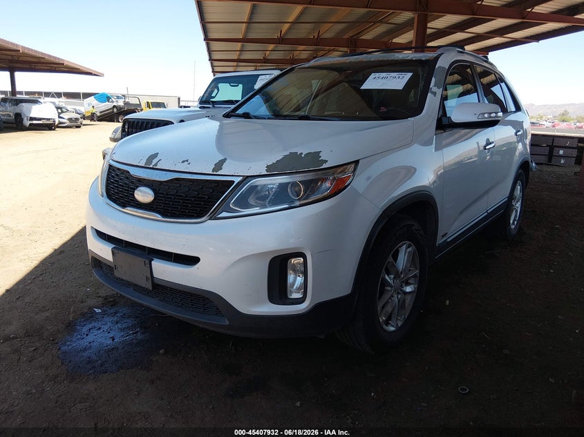 2015 Kia Sorento VIN 5XYKTCA60FG586593 IAAI salvage auction — RIGHT REAR, Salvage Title, sold $1,300 on 2026-07-28 (photo 2)