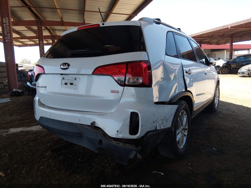 2015 Kia Sorento VIN 5XYKTCA60FG586593 IAAI salvage auction — RIGHT REAR, Salvage Title, sold $1,300 on 2026-07-28 (photo 4)