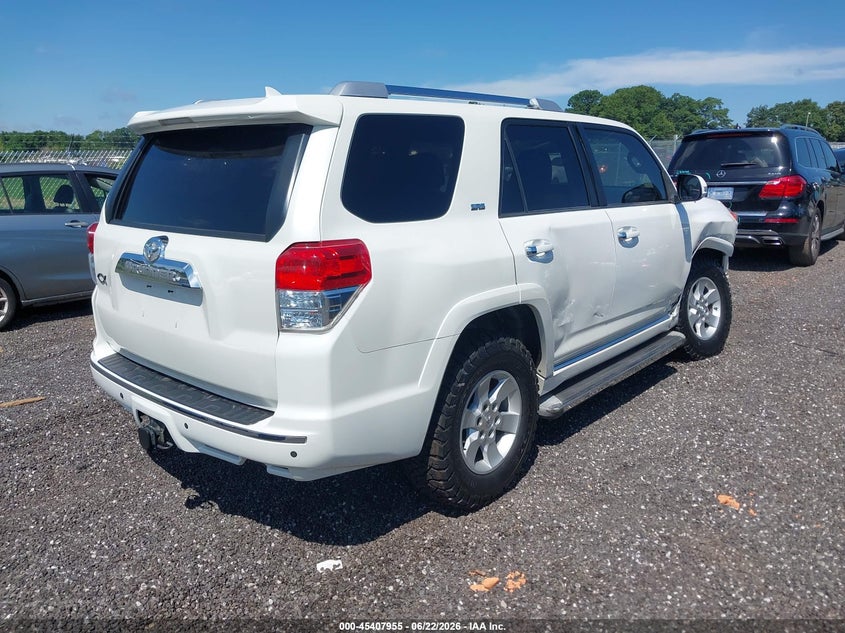 2010 Toyota 4runner VIN JTEZU5JR5A5009489 IAAI salvage auction — SIDE, Salvage (South Carolina), sold $3,550 on 2026-07-21 (photo 4)