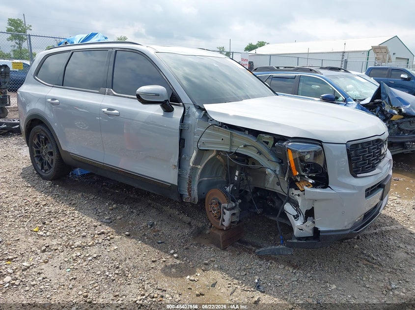 2022 Kia Telluride VIN 5XYP5DHC6NG281888 IAAI salvage auction — RIGHT SIDE, Salvage (Ohio), sold $7,900 on 2026-07-23 (photo 1)
