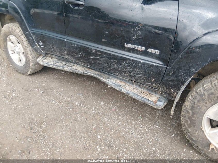 2005 Toyota 4runner VIN JTEBU17R950073166 IAAI salvage auction — RIGHT SIDE, Salvage (Tennessee), sold $3,900 on 2026-07-15 (photo 6)