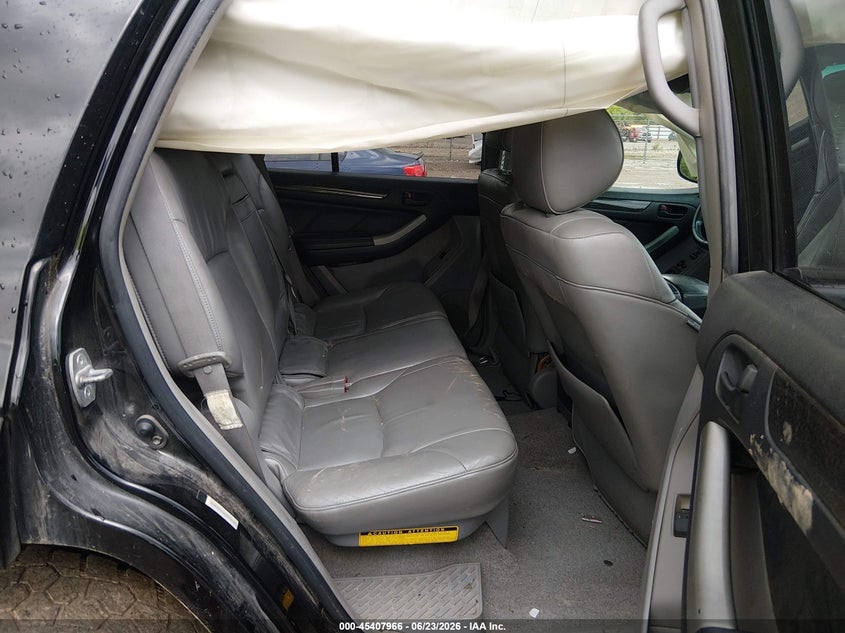 2005 Toyota 4runner VIN JTEBU17R950073166 IAAI salvage auction — RIGHT SIDE, Salvage (Tennessee), sold $3,900 on 2026-07-15 (photo 8)