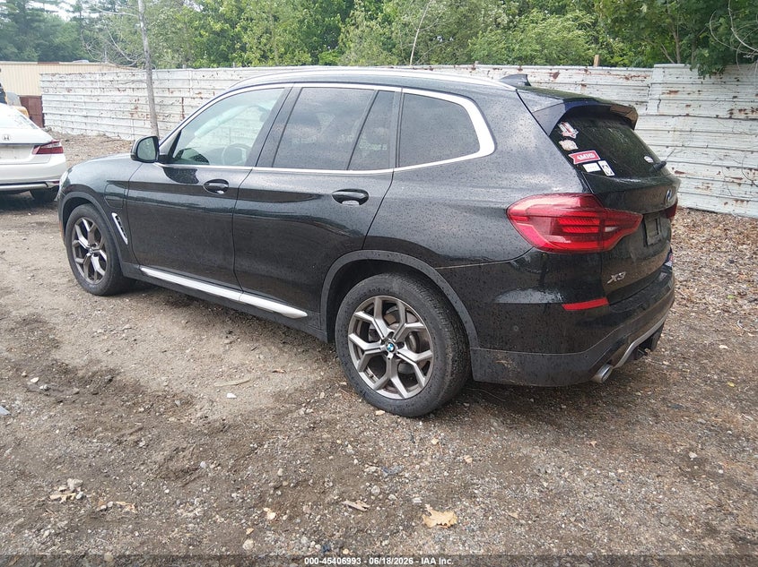 2021 BMW X3 VIN 5UXTS1C02M9F21538 IAAI salvage auction — RIGHT SIDE, Salvage Title, sold $13,000 on 2026-07-29 (photo 3)