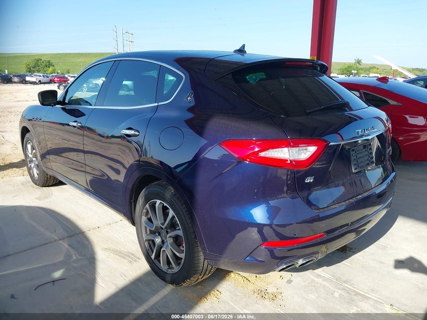 2019 Maserati Levante VIN ZN661XUA2KX324126 IAAI salvage auction — SIDE, Salvage Title, sold $9,700 on 2026-08-08 (photo 3)