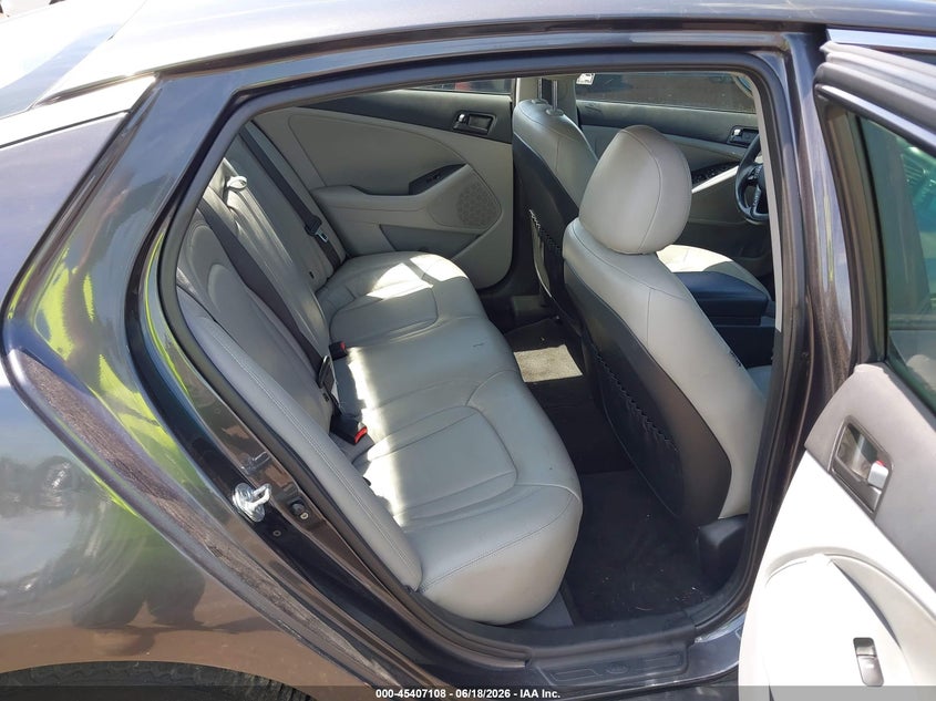 2011 Kia Optima VIN KNAGM4A75B5119588 IAAI salvage auction — THEFT, Salvage (Ohio), sold $250 on 2026-07-23 (photo 8)