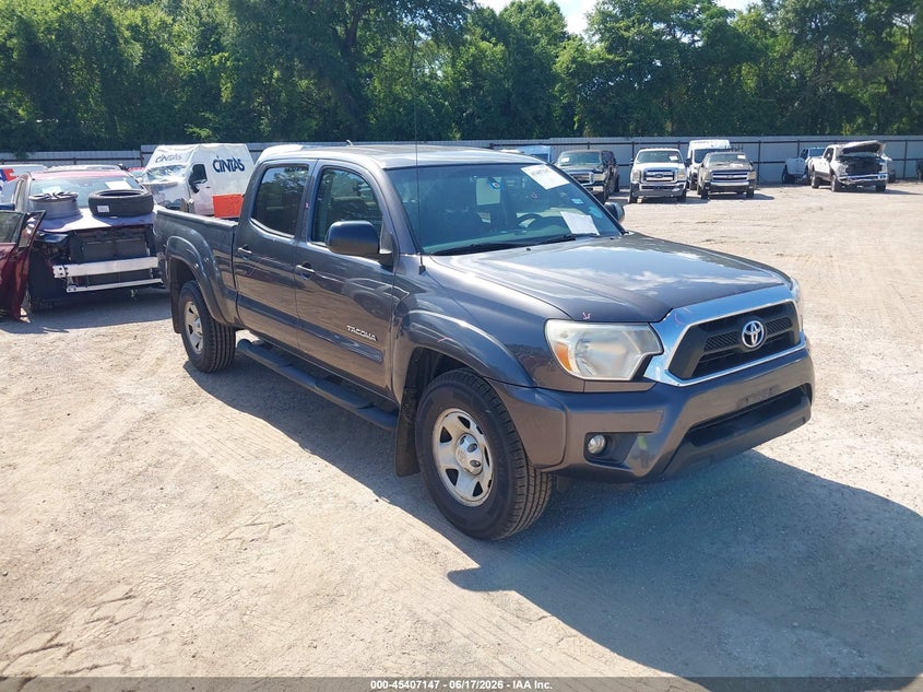 2015 Toyota Tacoma VIN 5TFMU4FN8FX036163 IAAI salvage auction — REAR END, Salvage Title, sold $5,000 on 2026-08-02 (photo 1)