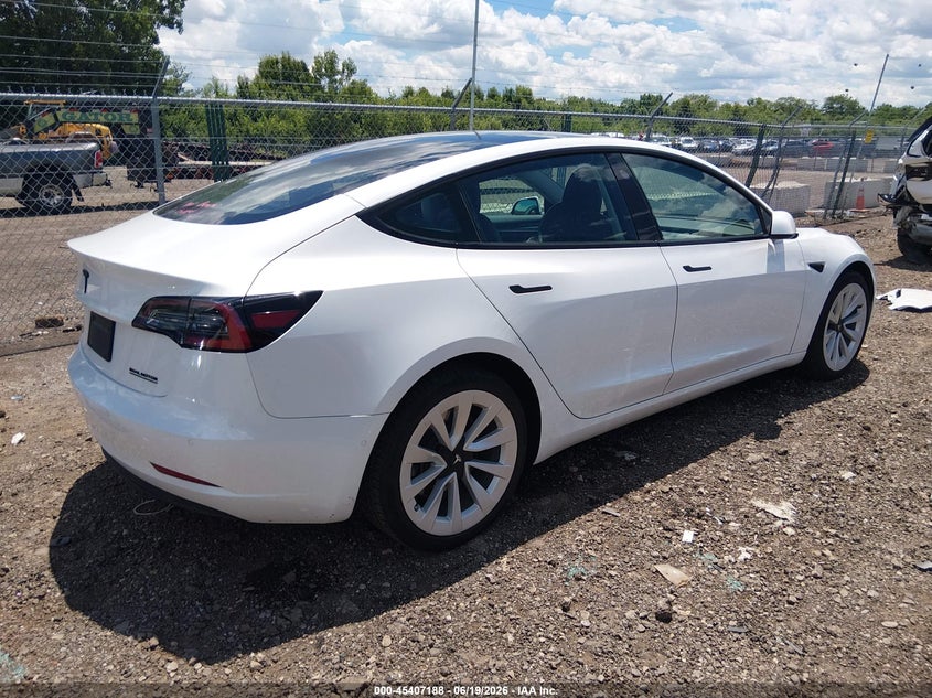 2022 Tesla Model 3 VIN 5YJ3E1EB3NF209529 IAAI salvage auction — LEFT SIDE, Salvage Title, sold $9,650 on 2026-07-29 (photo 4)