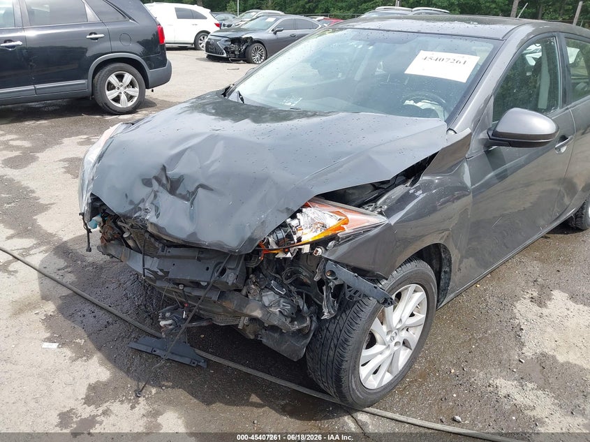 2012 Mazda 3 VIN JM1BL1M82C1662330 IAAI salvage auction — FRONT END, Salvage - Greater Than 75% (Maryland), sold $300 on 2026-07-08 (photo 6)