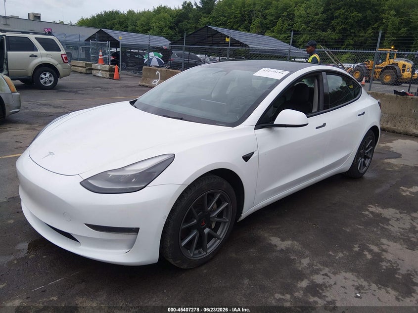 2022 Tesla Model 3 VIN 5YJ3E1EBXNF121948 IAAI salvage auction — ROOF, Salvage Title, sold $5,950 on 2026-07-24 (photo 2)