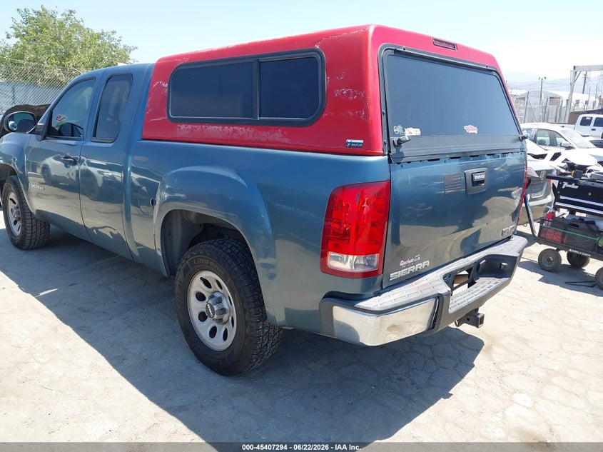 2007 Gmc Sierra 1500 VIN 1GTEC19C07Z581635 IAAI salvage auction — FRONT END, Salvage (California), sold $1,950 on 2026-07-23 (photo 3)