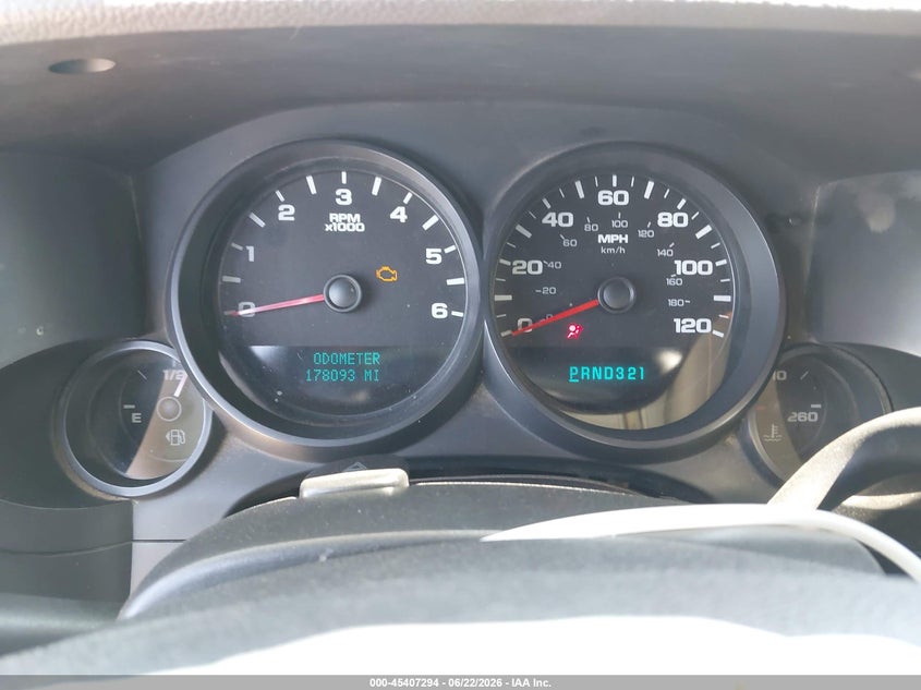 2007 Gmc Sierra 1500 VIN 1GTEC19C07Z581635 IAAI salvage auction — FRONT END, Salvage (California), sold $1,950 on 2026-07-23 (photo 7)