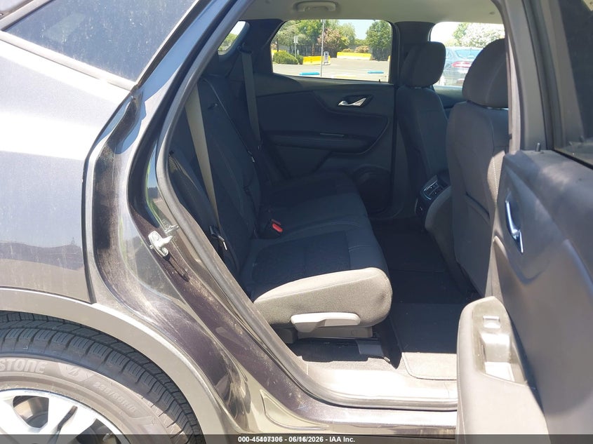 2021 Chevrolet Blazer VIN 3GNKBHR40MS553664 IAAI salvage auction — NORMAL WEAR, Sf97 (California), sold $2,550 on 2026-07-30 (photo 8)