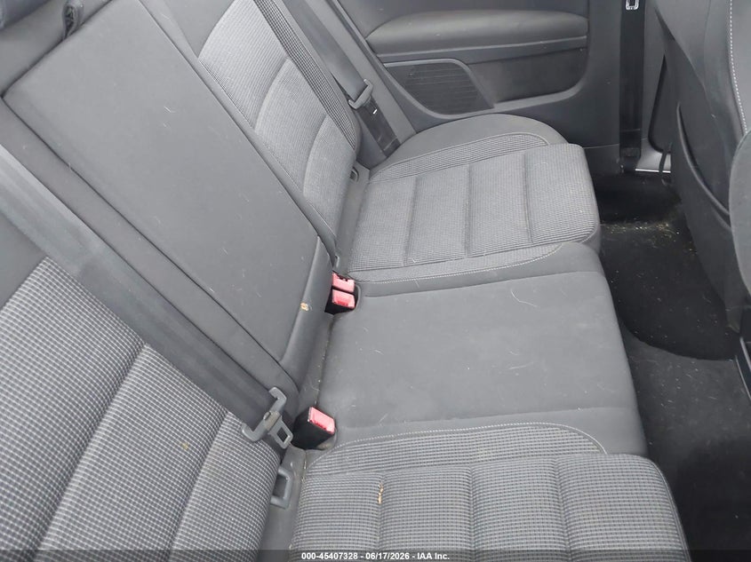 2012 Volkswagen Golf VIN WVWAB7AJ1CW013307 IAAI salvage auction — LEFT FRONT, Salvage Title, sold $750 on 2026-08-05 (photo 8)