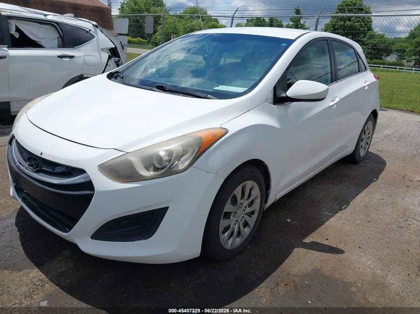 2013 Hyundai Elantra VIN KMHD35LE8DU082129 IAAI salvage auction — RIGHT FRONT, Salvage Title, sold $475 on 2026-07-16 (photo 2)