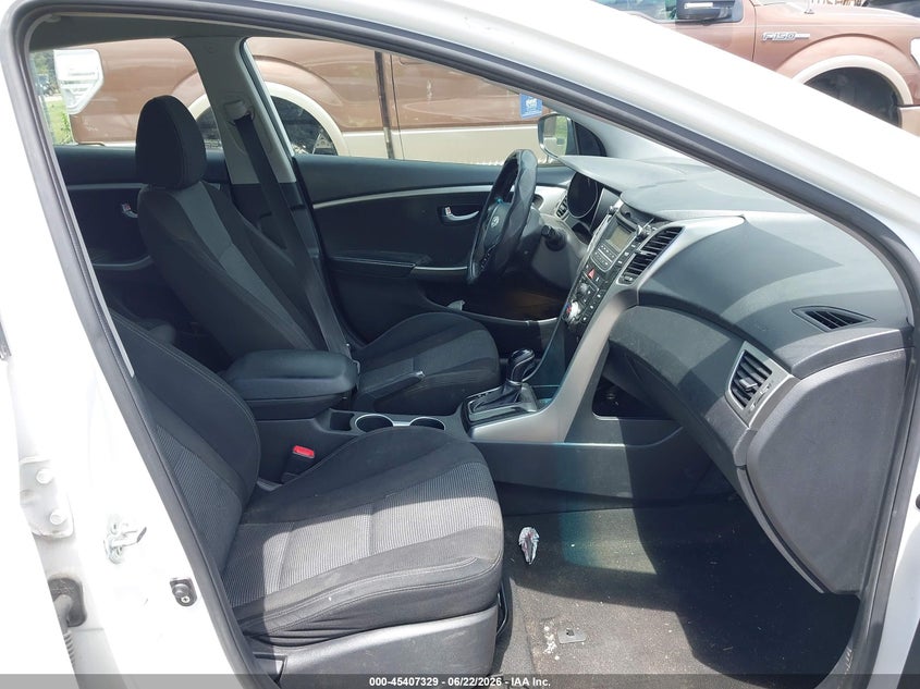 2013 Hyundai Elantra VIN KMHD35LE8DU082129 IAAI salvage auction — RIGHT FRONT, Salvage Title, sold $475 on 2026-07-16 (photo 5)
