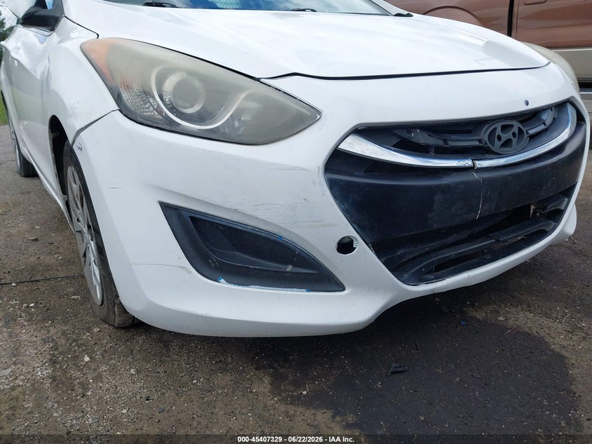 2013 Hyundai Elantra VIN KMHD35LE8DU082129 IAAI salvage auction — RIGHT FRONT, Salvage Title, sold $475 on 2026-07-16 (photo 6)
