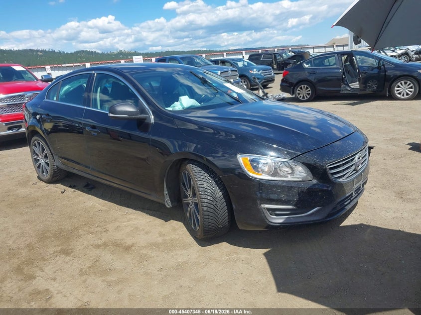 2016 Volvo VIN LYV402FK3GB092952 IAAI salvage auction — SIDE, Salvage Title, sold $600 on 2026-07-14 (photo 1)