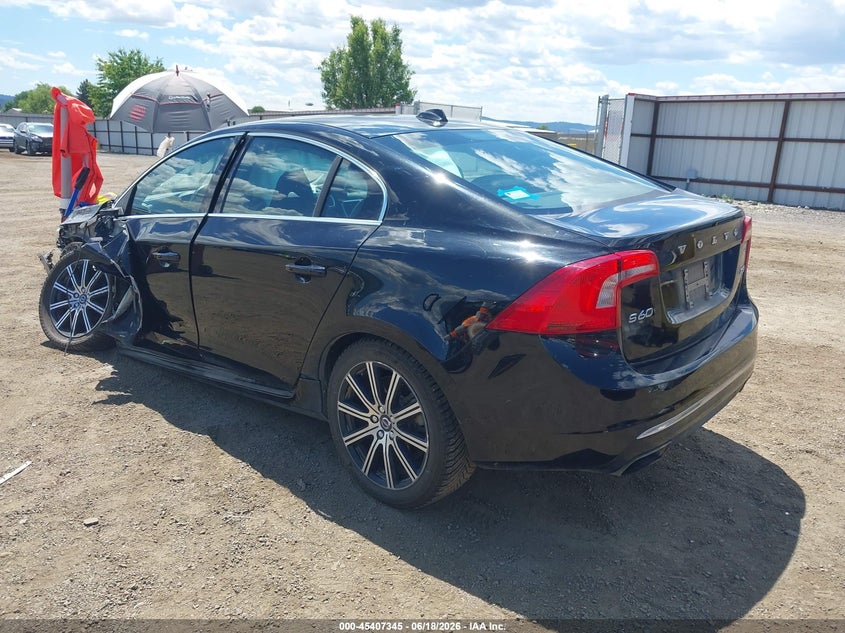 2016 Volvo VIN LYV402FK3GB092952 IAAI salvage auction — SIDE, Salvage Title, sold $600 on 2026-07-14 (photo 3)