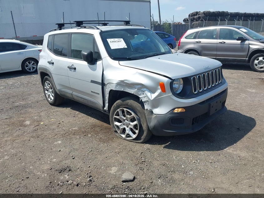 2018 Jeep Renegade VIN ZACCJBAB4JPJ48845 IAAI salvage auction — RIGHT FRONT, Original (West Virginia), sold $1,400 on 2026-07-31 (photo 1)