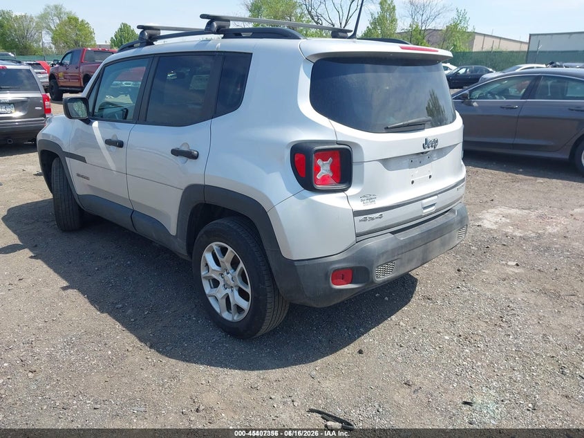 2018 Jeep Renegade VIN ZACCJBAB4JPJ48845 IAAI salvage auction — RIGHT FRONT, Original (West Virginia), sold $1,400 on 2026-07-31 (photo 3)