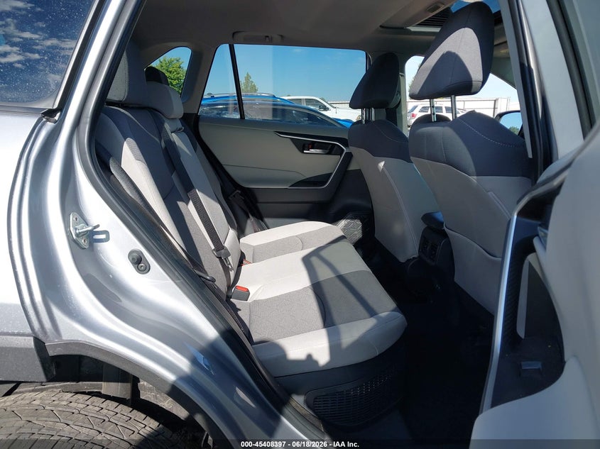 2025 Toyota Rav 4 VIN JTMRWRFV9SD333001 IAAI salvage auction — FRONT END, Bill Of Sale (Washington), sold $13,200 on 2026-07-21 (photo 8)