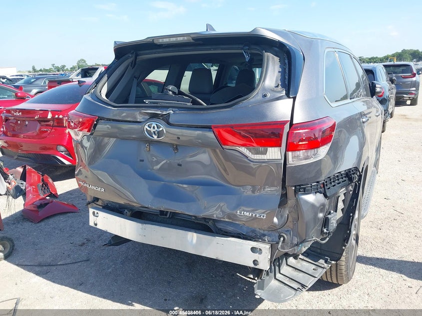 2017 Toyota Highlander VIN 5TDYZRFH7HS210162 IAAI salvage auction — REAR END, Salvage (Texas), sold $11,300 on 2026-07-07 (photo 6)