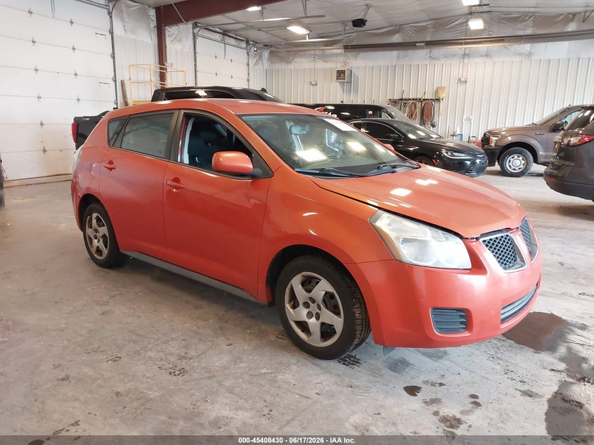 2010 Pontiac Vibe VIN 5Y2SP6E81AZ400183 IAAI salvage auction — NORMAL WEAR, Clear (Michigan), sold $725 on 2026-07-14 (photo 1)