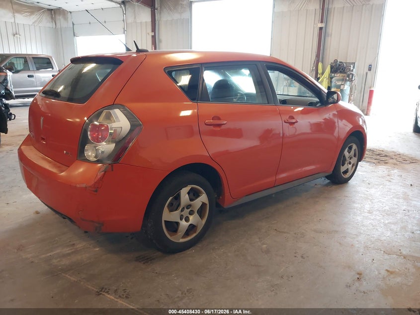 2010 Pontiac Vibe VIN 5Y2SP6E81AZ400183 IAAI salvage auction — NORMAL WEAR, Clear (Michigan), sold $725 on 2026-07-14 (photo 4)