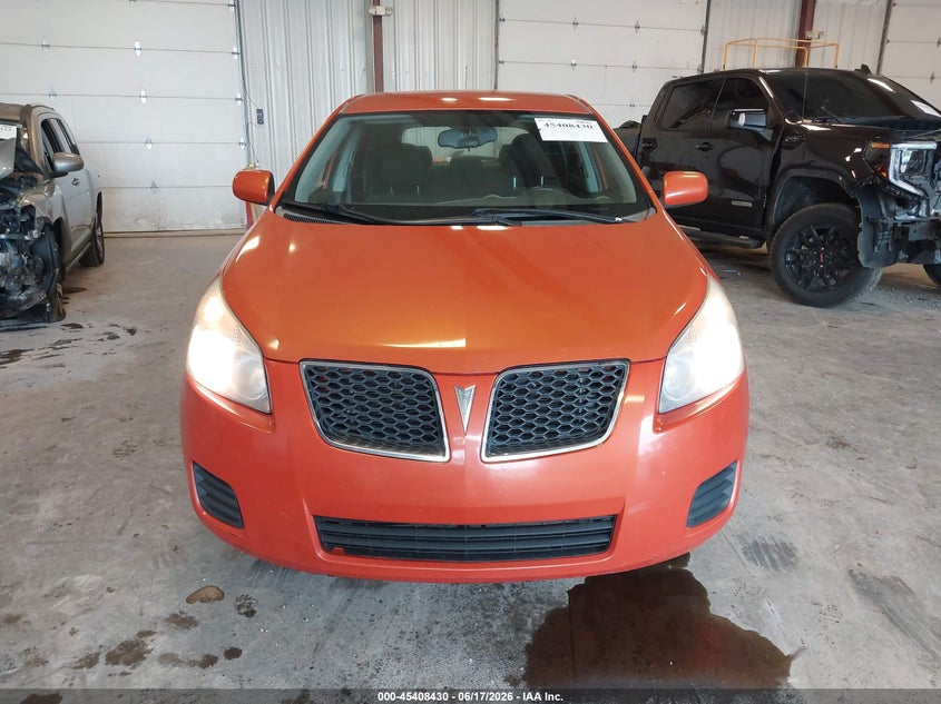 2010 Pontiac Vibe VIN 5Y2SP6E81AZ400183 IAAI salvage auction — NORMAL WEAR, Clear (Michigan), sold $725 on 2026-07-14 (photo 6)