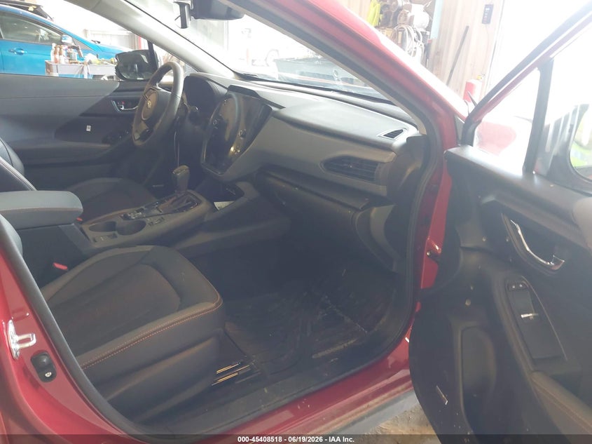 2025 Subaru Xv VIN 4S4GUHM67S3765154 IAAI salvage auction — FRONT END, Salvage Title, sold $9,100 on 2026-07-31 (photo 5)