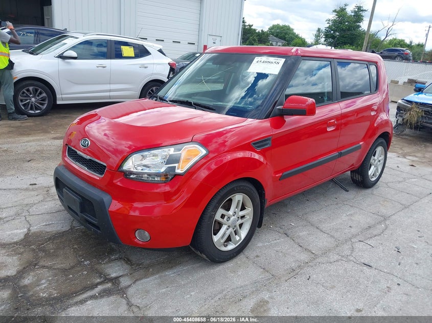 2010 Kia Soul VIN KNDJT2A23A7039214 IAAI salvage auction — RIGHT FRONT, Salvage (Illinois), sold $350 on 2026-07-28 (photo 2)