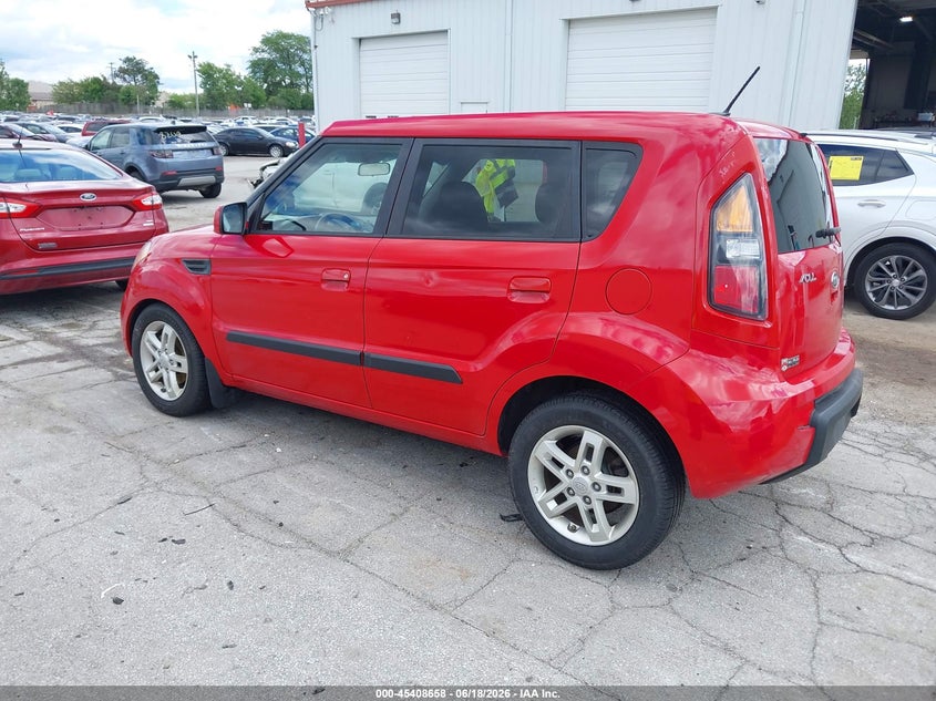 2010 Kia Soul VIN KNDJT2A23A7039214 IAAI salvage auction — RIGHT FRONT, Salvage (Illinois), sold $350 on 2026-07-28 (photo 3)