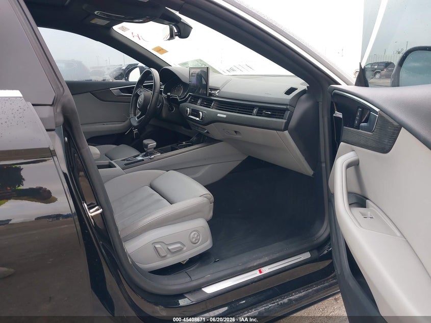 2022 Audi A5 VIN WAUDACF53NA029574 IAAI salvage auction — HAIL, Salvage Title, sold $19,000 on 2026-08-26 (photo 5)