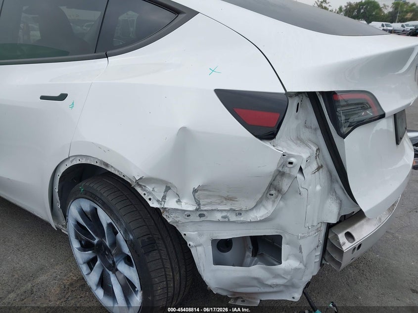 2023 Tesla Model y VIN 7SAYGAEEXPF942015 IAAI salvage auction — REAR END, Salvage (California), sold $12,000 on 2026-07-23 (photo 6)