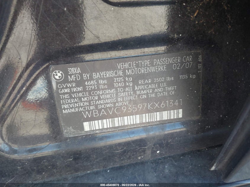 2007 BMW 3er VIN WBAVC93597KX61341 IAAI salvage auction — REAR END, Rebuildable (Florida), sold $375 on 2026-07-22 (photo 9)