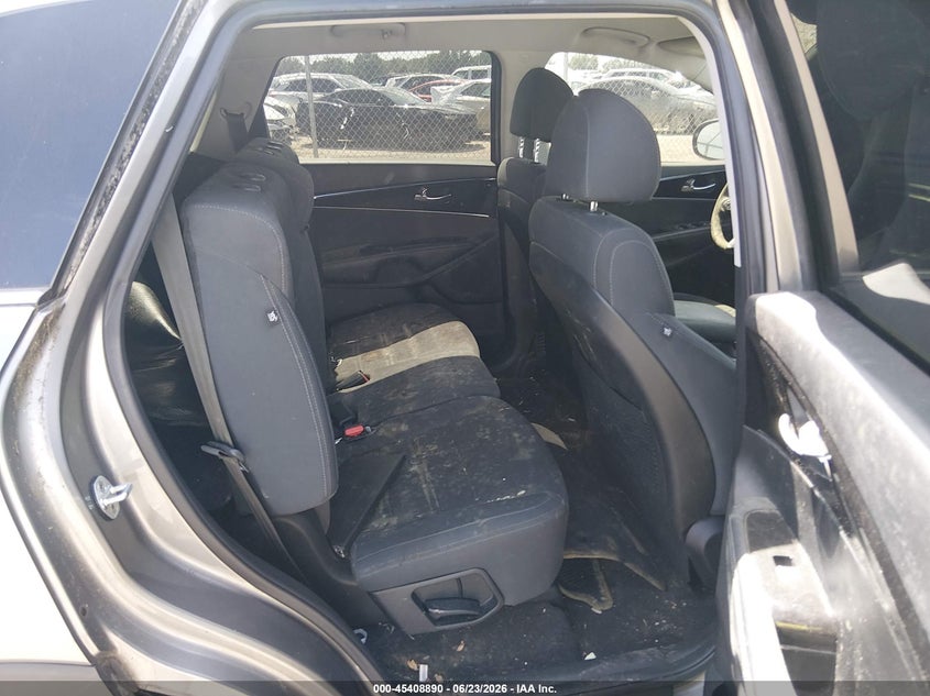 2018 Kia Sorento VIN 5XYPG4A36JG383738 IAAI salvage auction — NORMAL WEAR, Clear (Louisiana), sold $2,050 on 2026-07-24 (photo 8)