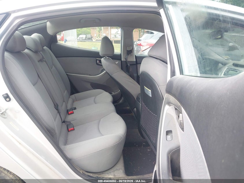2012 Hyundai Elantra VIN KMHDH4AEXCU176087 IAAI salvage auction — NORMAL WEAR, Clear (Virginia), sold $200 on 2026-07-21 (photo 8)