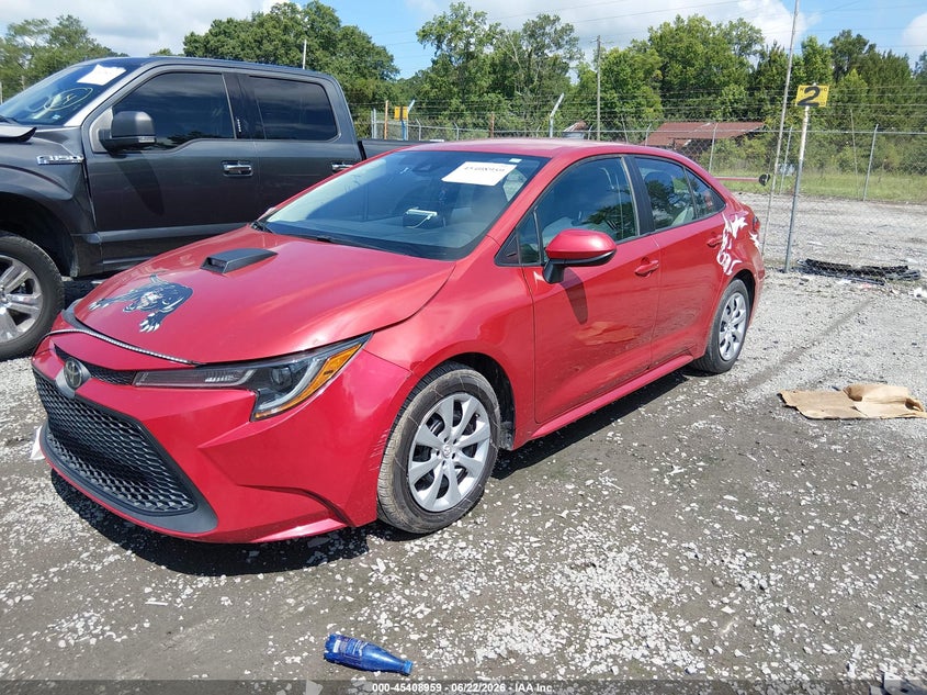 2021 Toyota Corolla VIN 5YFEPMAE4MP187113 IAAI salvage auction — RIGHT FRONT, Salvage Title, sold $3,900 on 2026-08-02 (photo 2)