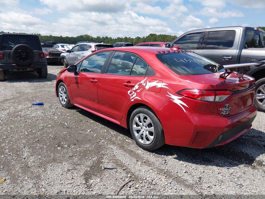 2021 Toyota Corolla VIN 5YFEPMAE4MP187113 IAAI salvage auction — RIGHT FRONT, Salvage Title, sold $3,900 on 2026-08-02 (photo 3)