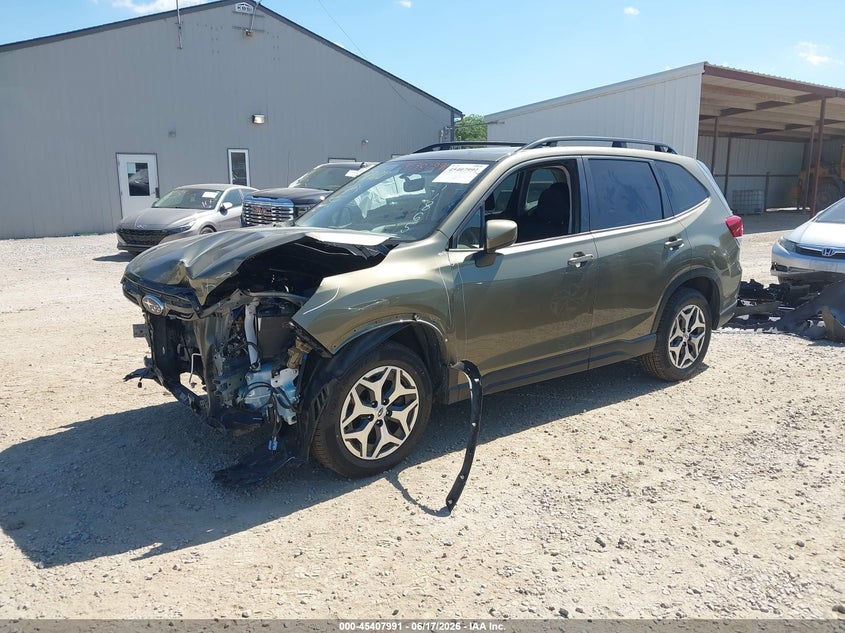 2024 Subaru Forester VIN JF2SKADC2RH411865 IAAI salvage auction — FRONT END, Salvage (Ohio), sold $3,400 on 2026-07-22 (photo 2)