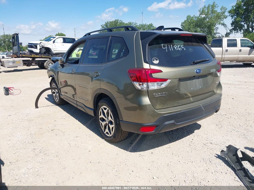 2024 Subaru Forester VIN JF2SKADC2RH411865 IAAI salvage auction — FRONT END, Salvage (Ohio), sold $3,400 on 2026-07-22 (photo 3)