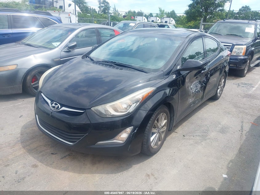 2016 Hyundai Elantra VIN KMHDH4AE7GU519086 IAAI salvage auction — SIDE, Salvage Title, sold $700 on 2026-07-29 (photo 2)