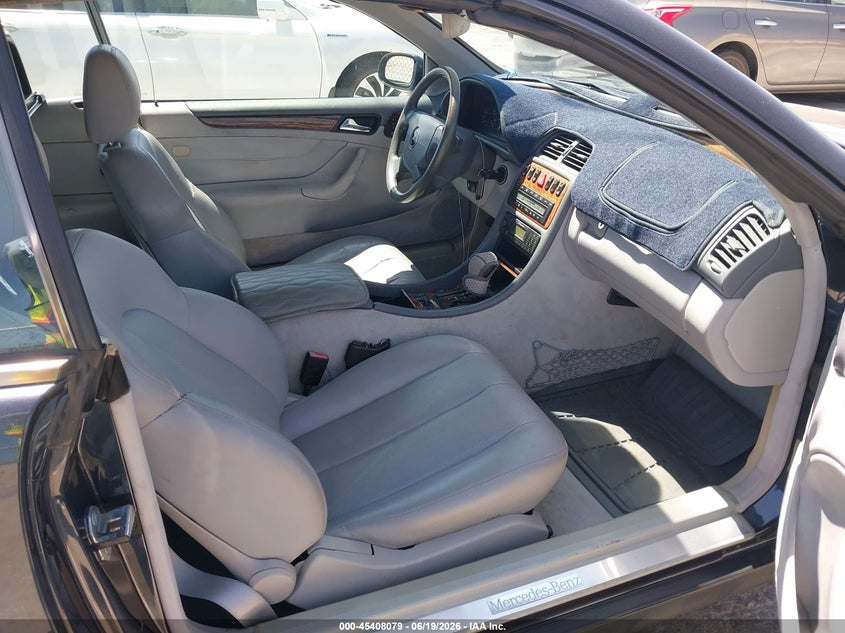 1999 Mercedes-benz Clk-klasse VIN WDBLK65G2XT007765 IAAI salvage auction — LEFT REAR, Salvage (California), sold $400 on 2026-07-08 (photo 5)