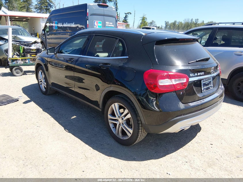 2015 Mercedes-benz VIN WDCTG4GB5FJ033323 IAAI salvage auction — RIGHT SIDE, Bill Of Sale (Washington), sold $2,850 on 2026-07-15 (photo 3)