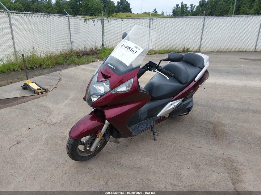 2009 Honda Silver wing VIN JH2PF011X9K700007 IAAI salvage auction — RIGHT SIDE, Salvage (Mississippi), sold $425 on 2026-07-07 (photo 2)