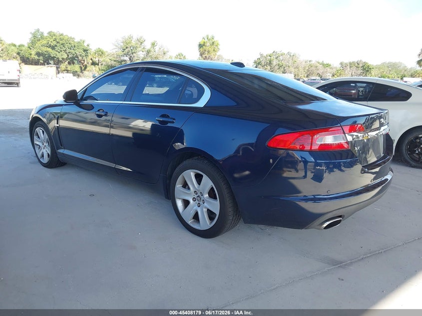 2010 Jaguar Xf VIN SAJWA0FA2AHR52851 IAAI salvage auction — RIGHT FRONT, Rebuildable (Florida), sold $475 on 2026-07-21 (photo 3)
