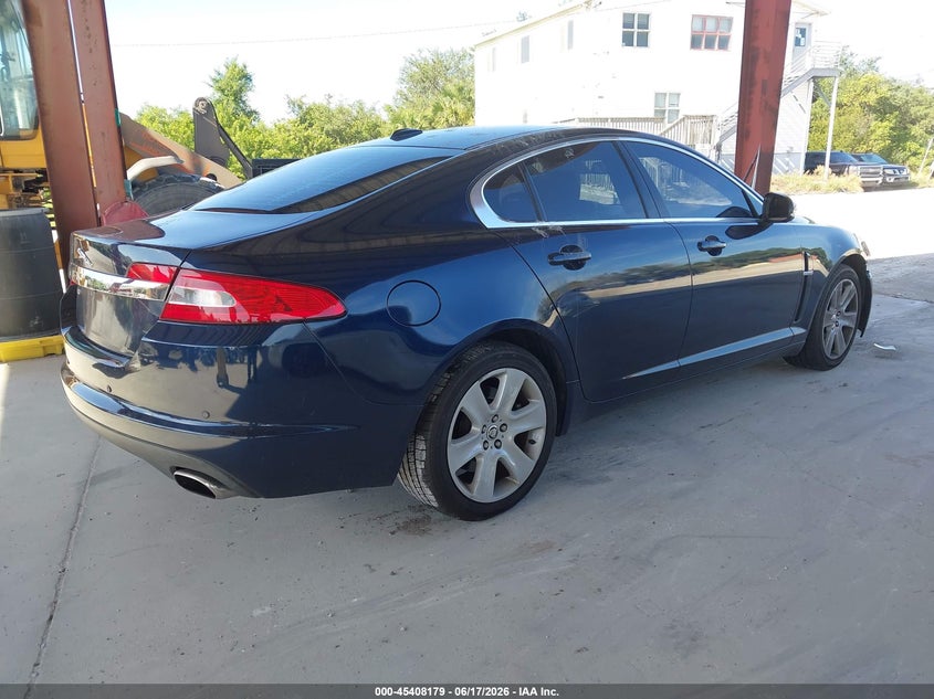 2010 Jaguar Xf VIN SAJWA0FA2AHR52851 IAAI salvage auction — RIGHT FRONT, Rebuildable (Florida), sold $475 on 2026-07-21 (photo 4)